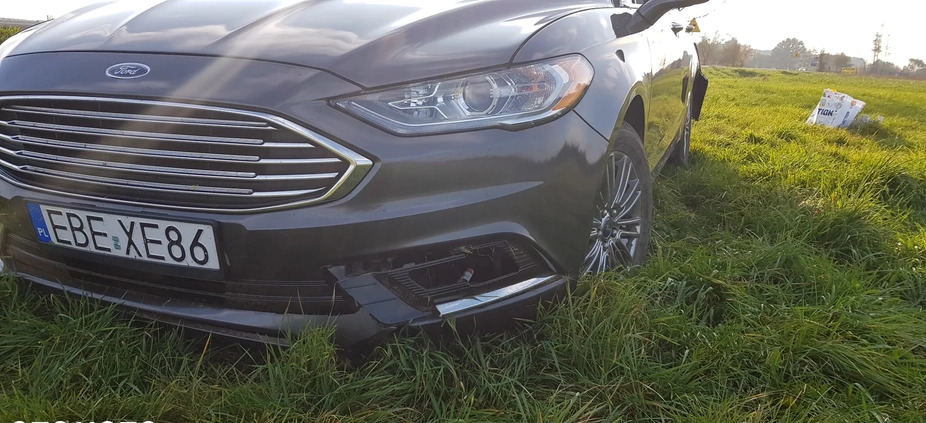 Ford Fusion cena 53000 przebieg: 132100, rok produkcji 2017 z Bełchatów małe 631